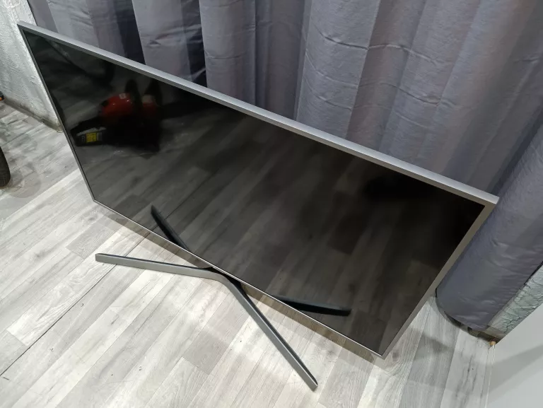 TELEWIZOR SAMSUNG UE50RU7452U