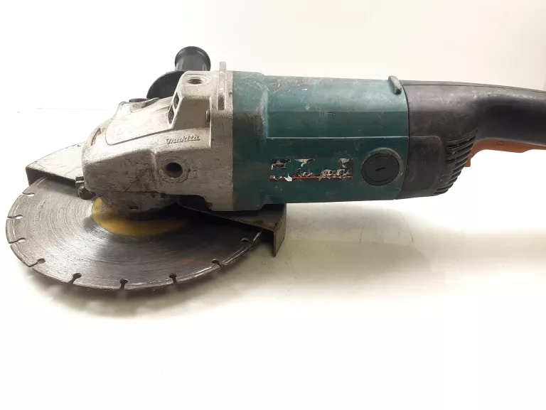 SZLIFIERKA KĄTOWA MAKITA 9069S 230MM