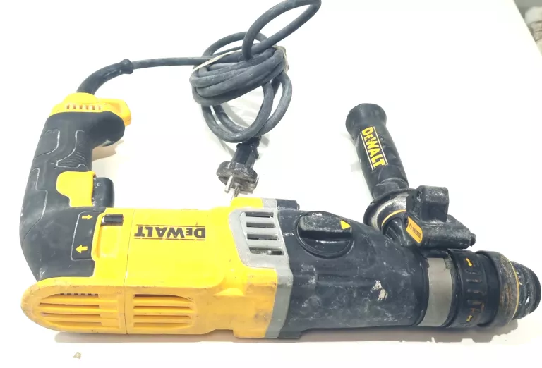 MŁOTOWIERTARKA DEWALT D25144-QS