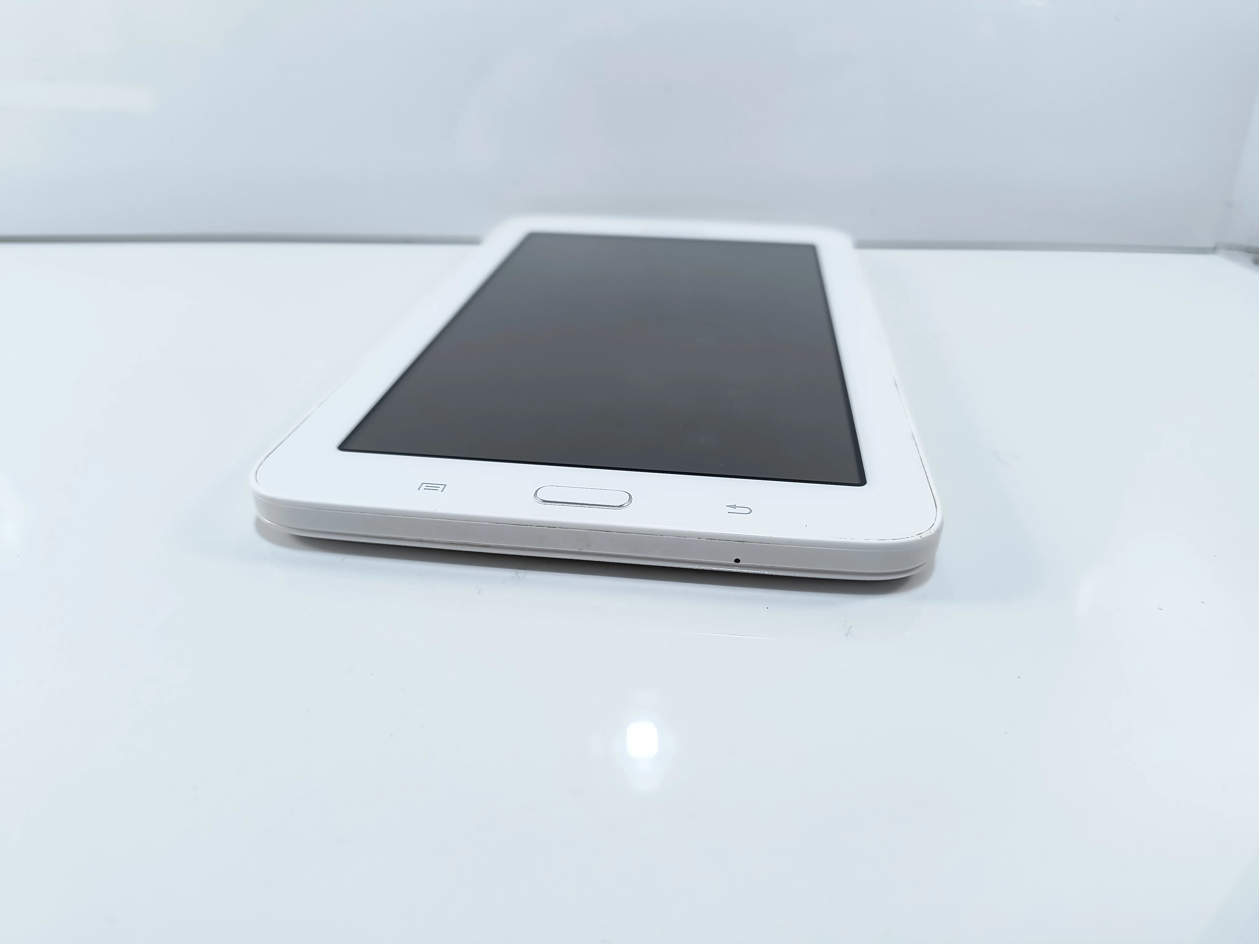 tablet-samsung-galaxy-tab-3-lite-sm-t113-7-18gb-bialy-kolor-127448-2