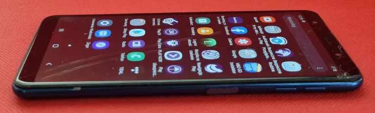 TELEFON SAMSUNG GALAXY A7