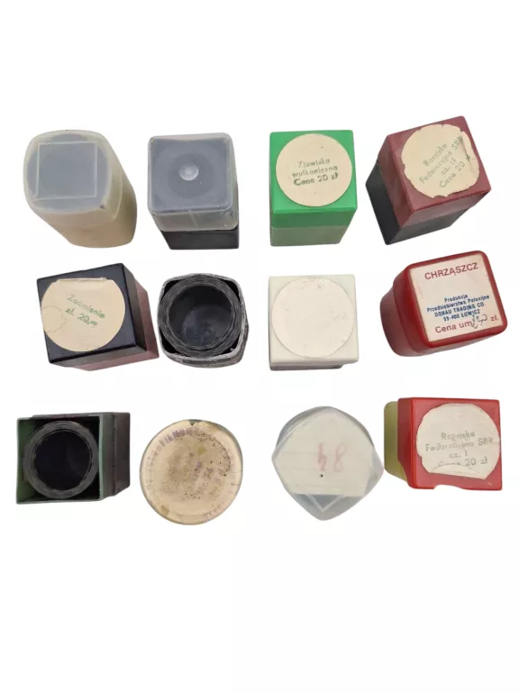 rzutnik-ania-projektor-diaskop-z-prl-do-bajek-12-klisz-ean-gtin-0063107870310