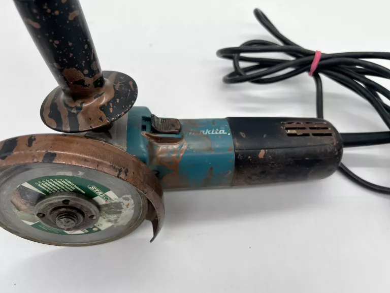 SZLIFIERKA KĄTOWA MAKITA 9555NB