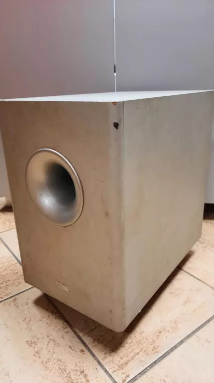MAGNAT MAGNUM 51A DYNAMICZNY SUBWOOFER AKTYWNY / 50W / *OKAZJA*