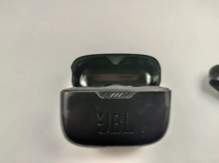SŁUCHAWKI JBL VIBE 200TWS PUDELKO