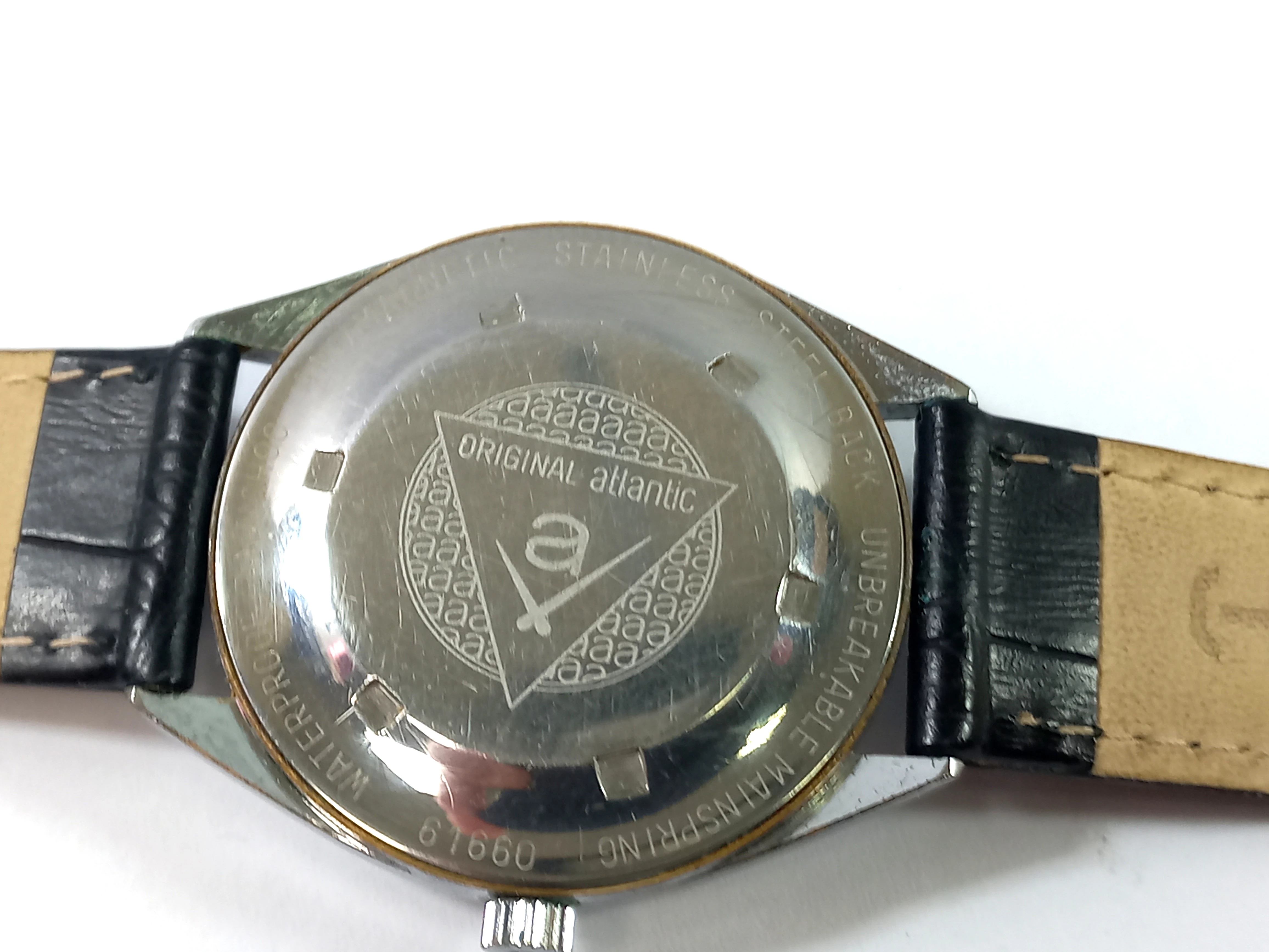 atlantic-worldmaster-61660-zegarek-meski-mechaniczny-klasyk-perlowa-tarcza-ksztalt-koperty-129223-2