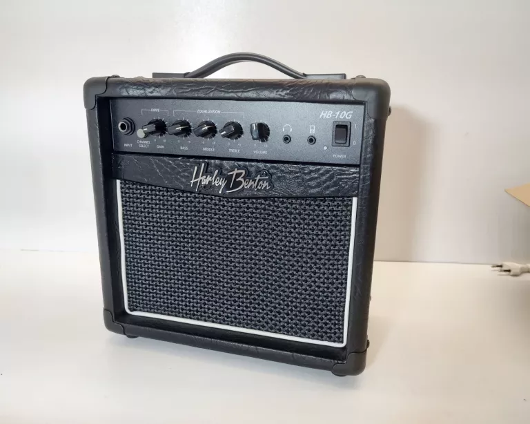 WZMACNIACZ GITAROWY COMBO HARLEY BENTON HB-10G