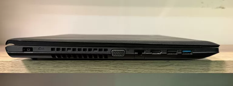 LENOVO G50-30 WINDOWS 8 INTEL PENTIUM N3540 / 4GB / 500GB