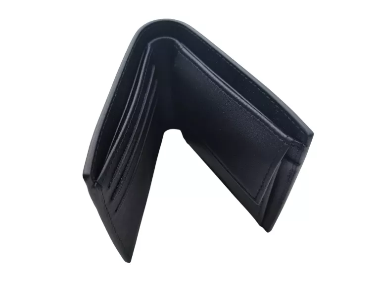 ZESTAW UPOMINKOWY M BILLFOLD COIN BOX LACOSTE NH2505FG CZARNY