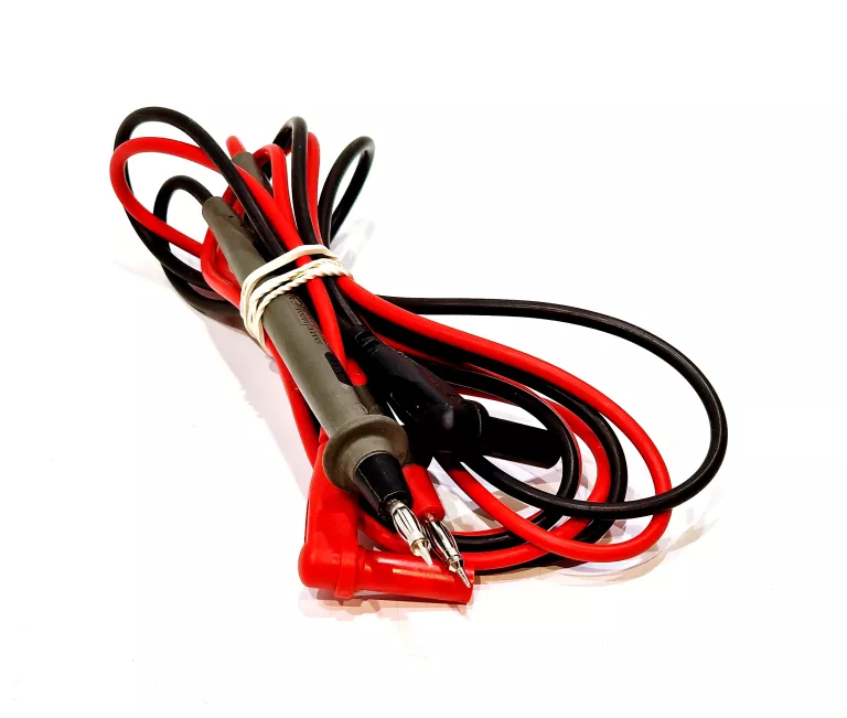 MIERNIK UNIWERSALNY FLUKE 117 MULTIMETR CYFROWY ETUI