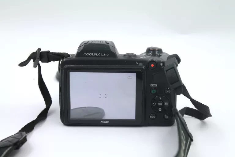 NIKON COOLPIX L310 GOŁY