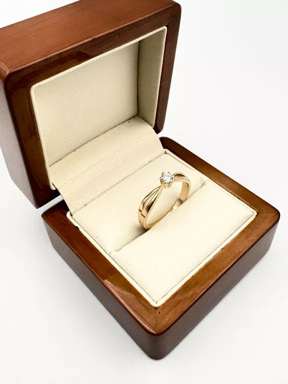 zloty-pierscionek-z-cyrkonia-pr-585-w-256-gr-rozmiar-19-tarnopolska-76-zabrze