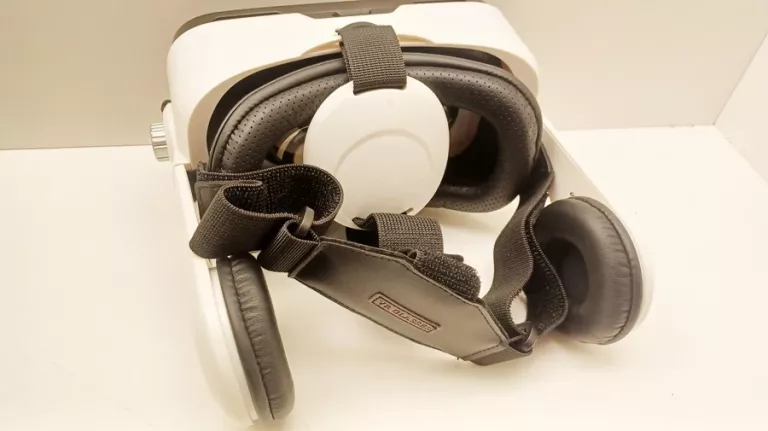 GOGLE VR DO TELEFONU GARETT VR4 + PILOT