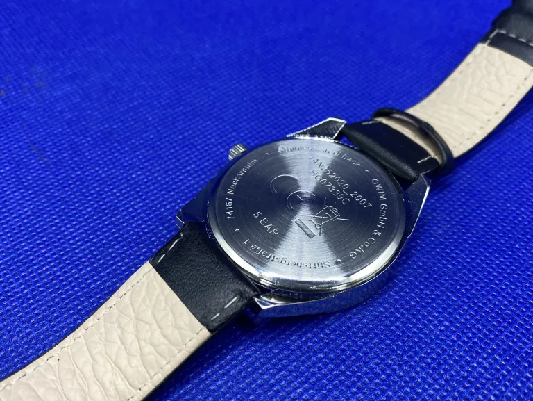 ZEGAREK D-74167 NECKARSULM