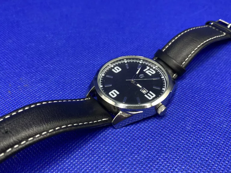 ZEGAREK D-74167 NECKARSULM