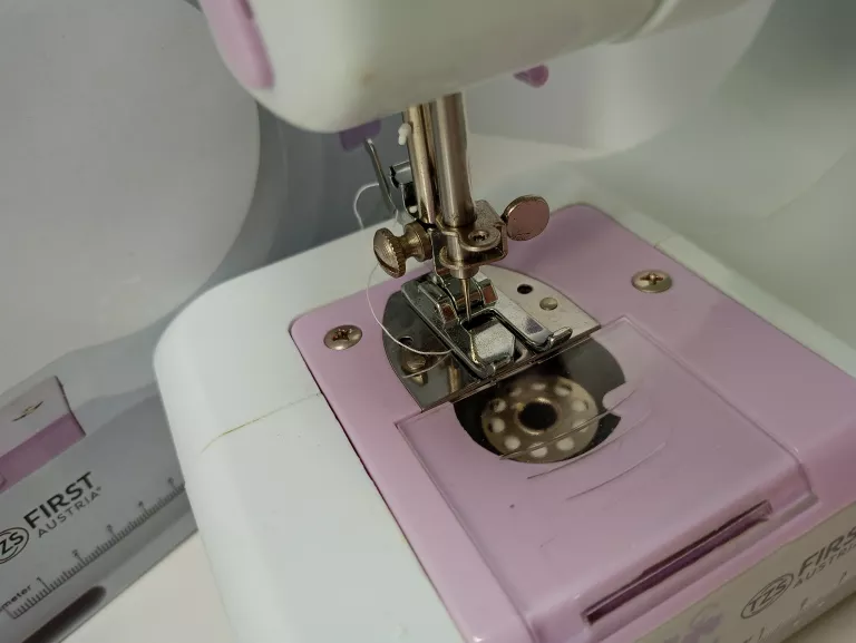 MASZYNA DO SZYCIA FIRST AUSTRIA FA-5700-2