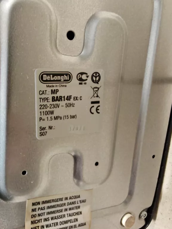 EKSPRES CISNIENIOWY DELONGHI BAR 14F