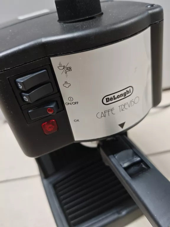 EKSPRES CISNIENIOWY DELONGHI BAR 14F