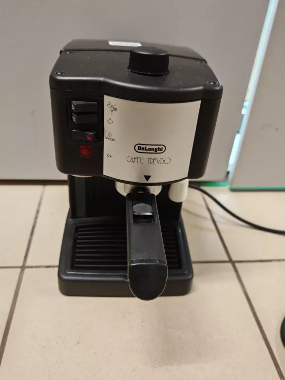 EKSPRES CISNIENIOWY DELONGHI BAR 14F