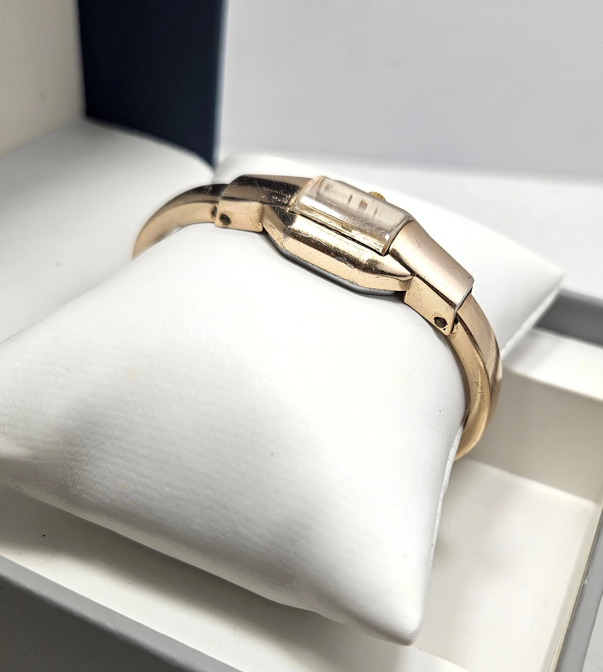 zegarek-damski-nakrecany-prl-ean-gtin-4810697106185