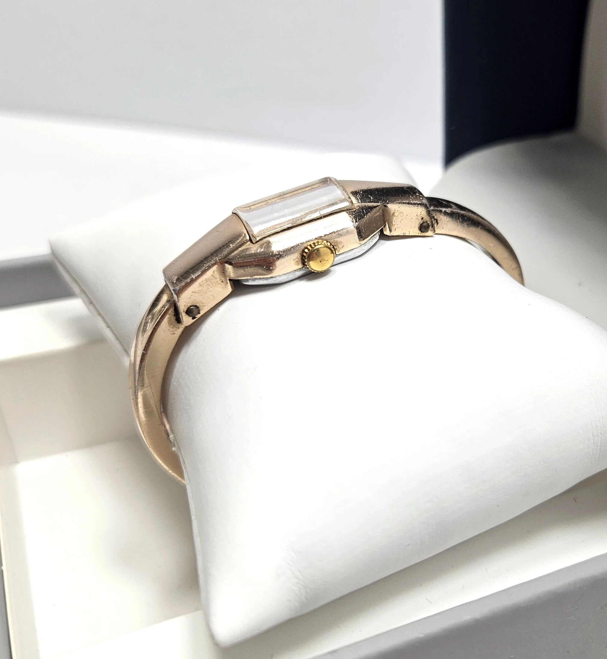 zegarek-damski-nakrecany-prl-stan-11323-2