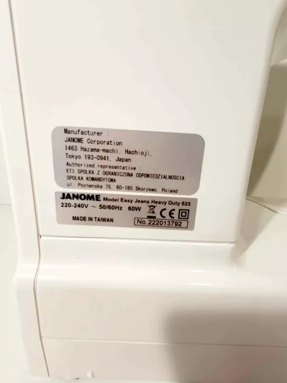 MASZYNA DO SZYCIA JANOME HD 523