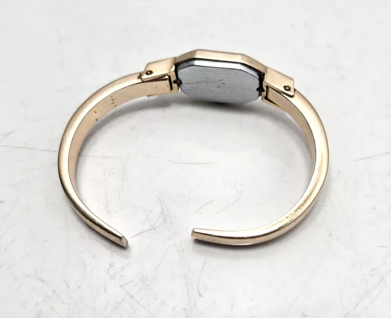 zegarek-damski-nakrecany-prl-material-paska-129219-1780906