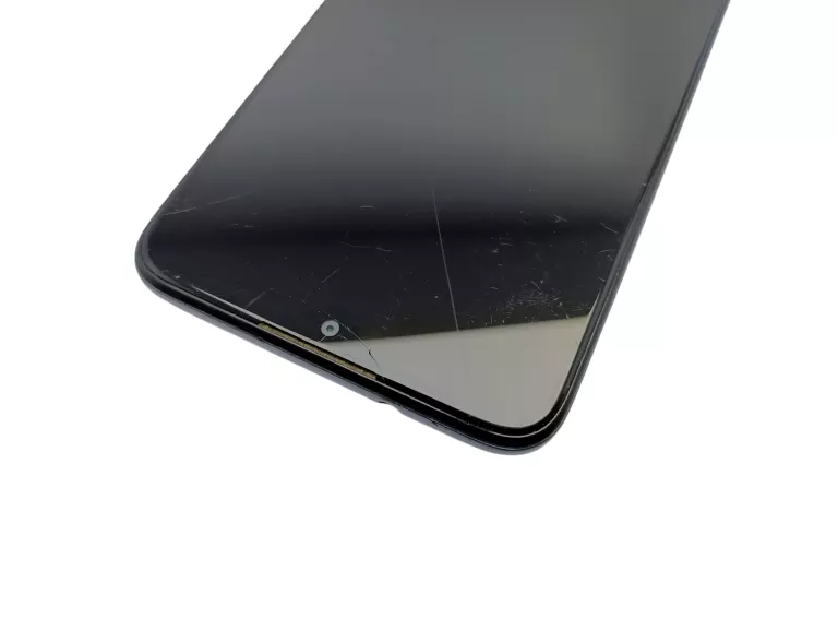 TCL 205 2GB/32GB 13MPX 4000MAH OPIS