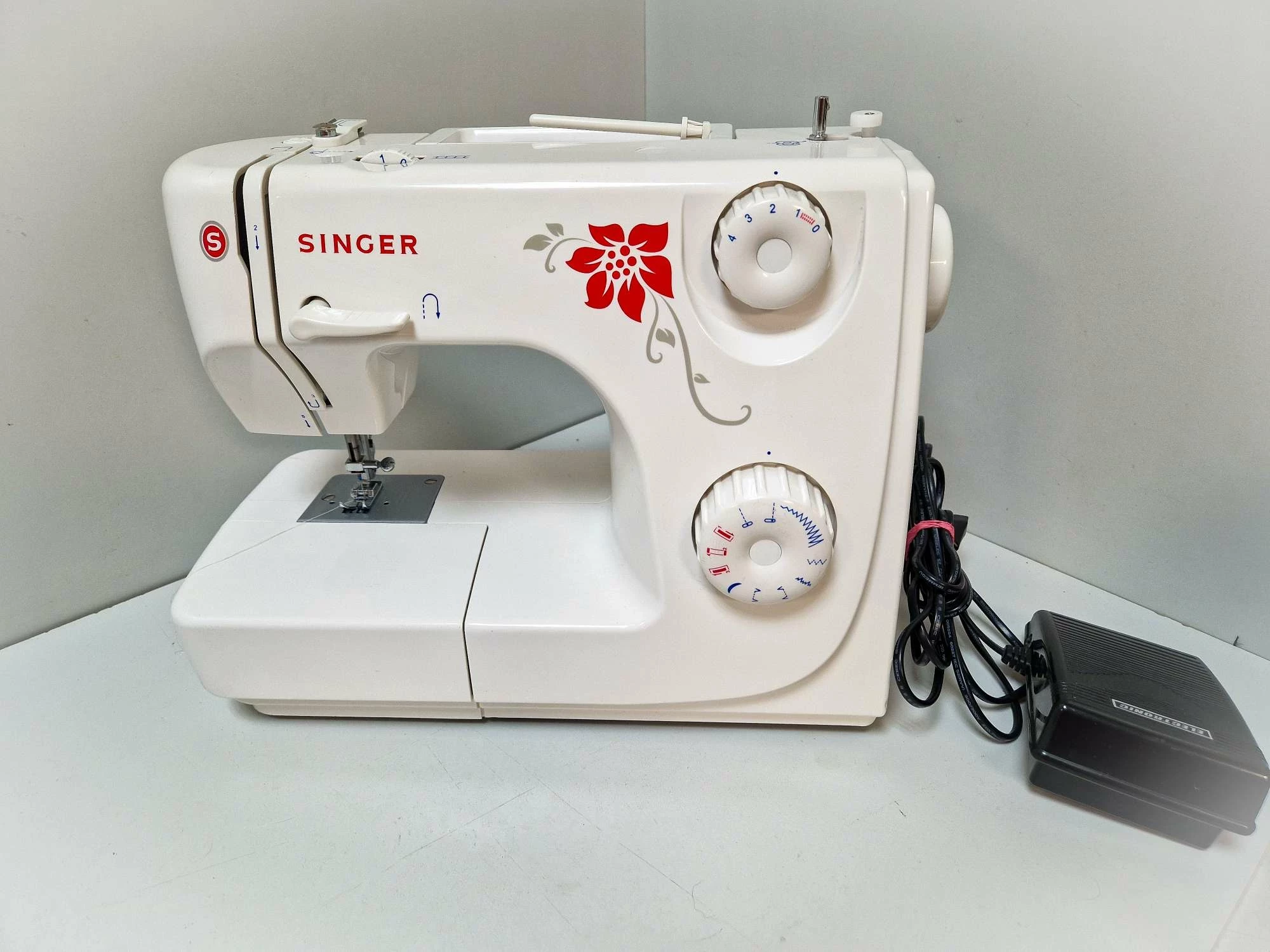 maszyna-do-szycia-singer-8280-wodna-17-chelmno