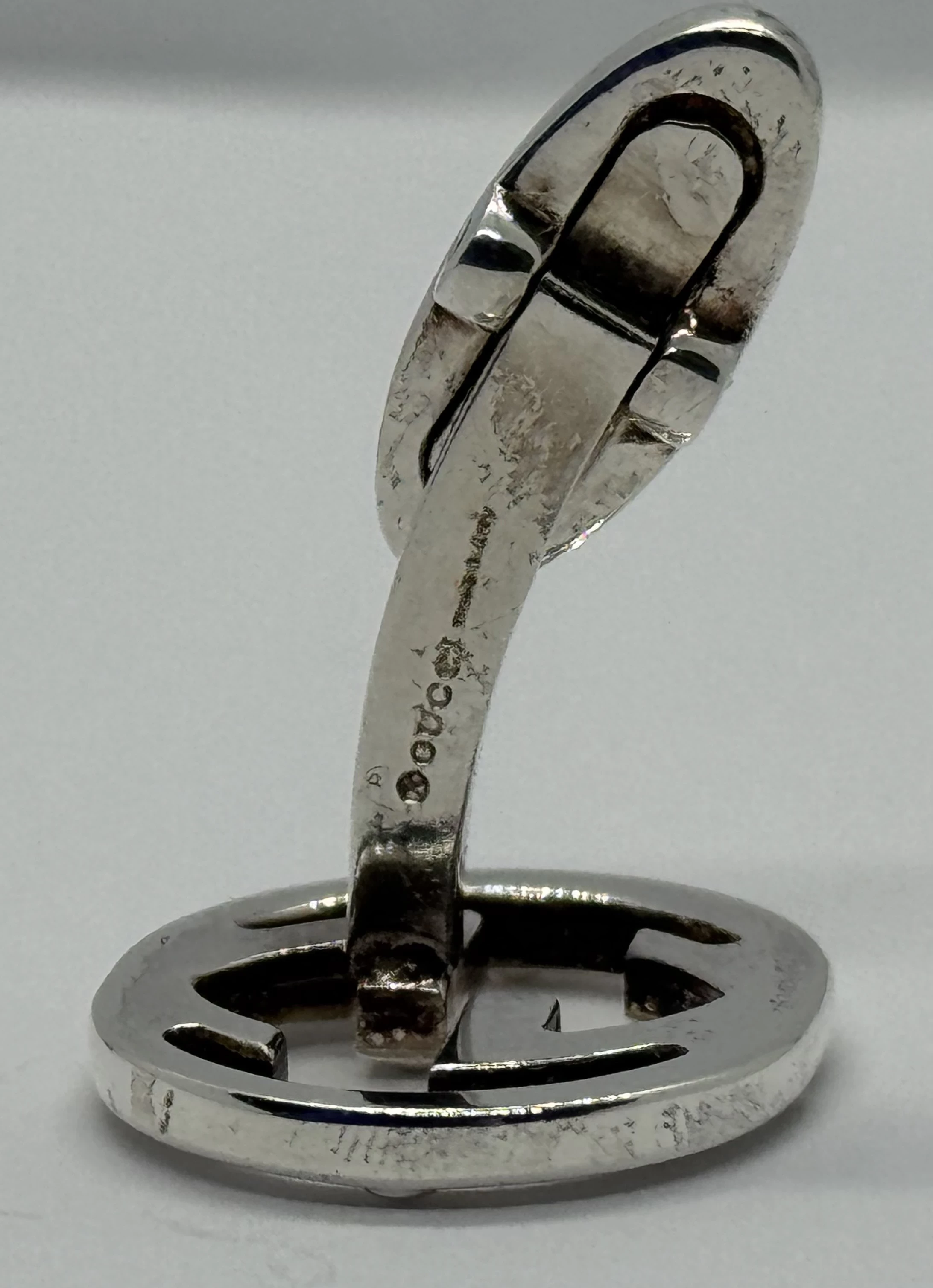 spinki-do-mankietow-srebrne-gucci-100-oryginal-kod-producenta-ck947