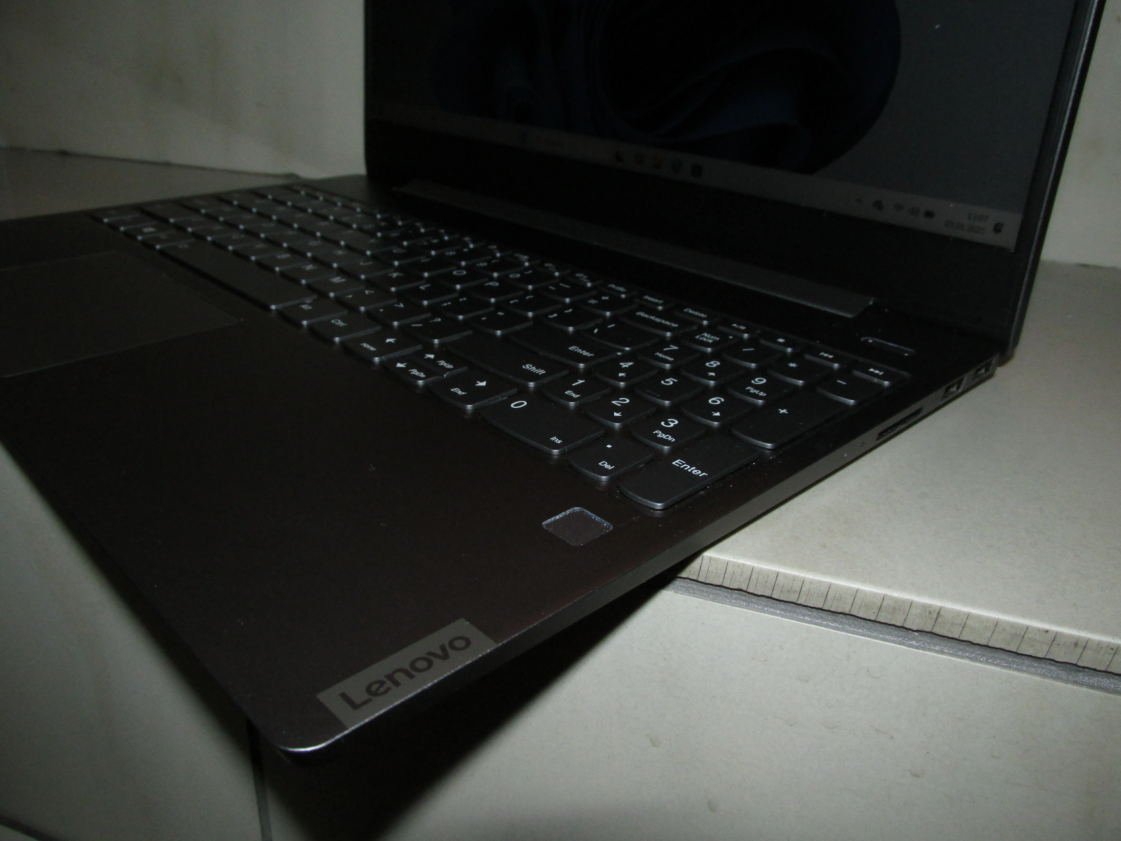 laptop-lenovo-ideapad-s540-12-gb-256-gb-przekatna-ekranu-1400