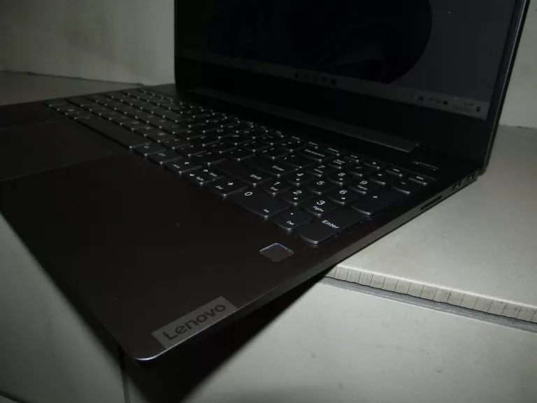 laptop-lenovo-ideapad-s540-12-gb-256-gb-przekatna-ekranu-1400