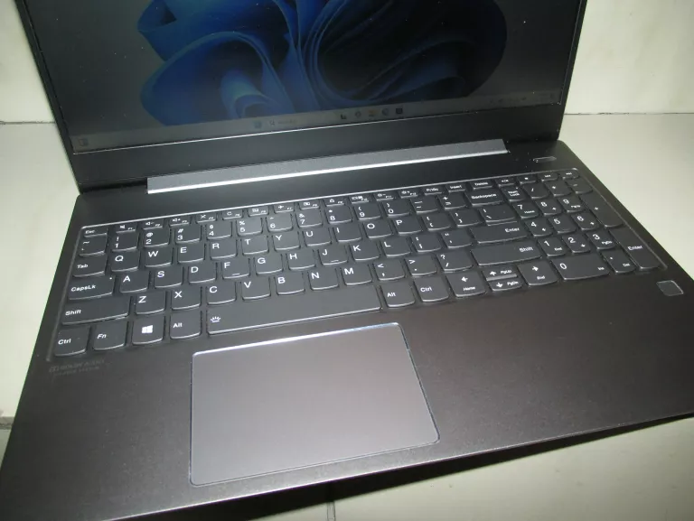 LAPTOP LENOVO IDEAPAD S540 12 GB / 256 GB