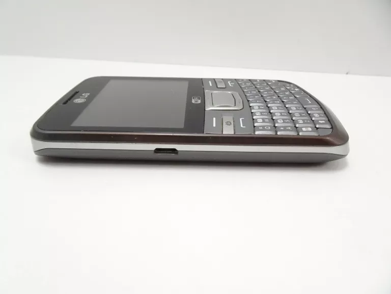 SMARTFON LG C195 4 MB / 78 MB 2G SZARY