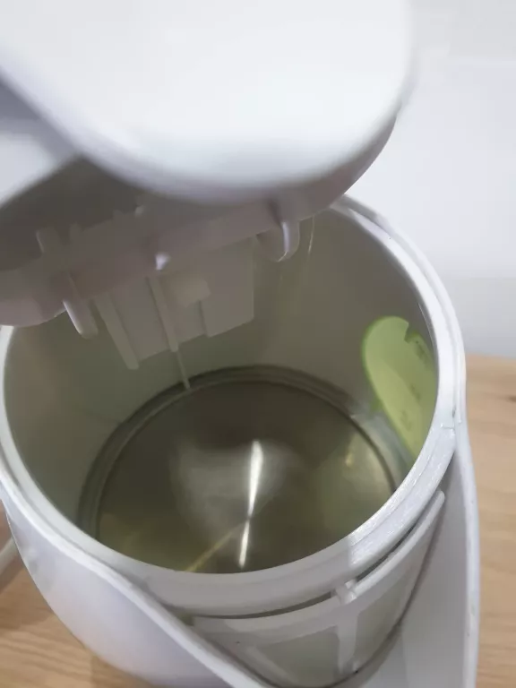CZAJNIK CLARUS ELEKTRYCZNY TURYSTYCZNY 0,9 L