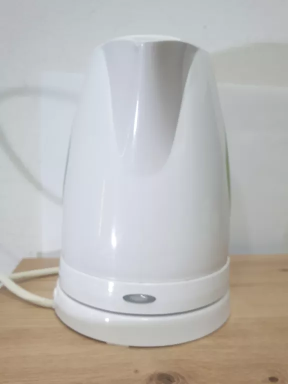 CZAJNIK CLARUS ELEKTRYCZNY TURYSTYCZNY 0,9 L