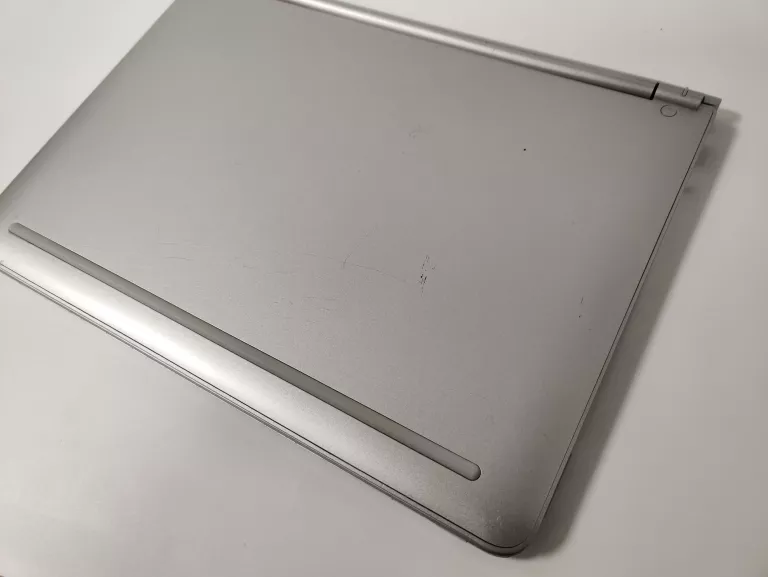 HP PAVILION X2 M3-6Y30/4GB/128GB/WIN10 OPIS