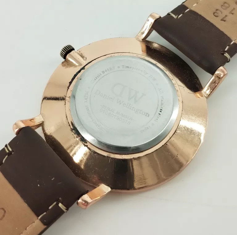 ZEGAREK DANIEL WELLINGTON CLASSIC B40R7