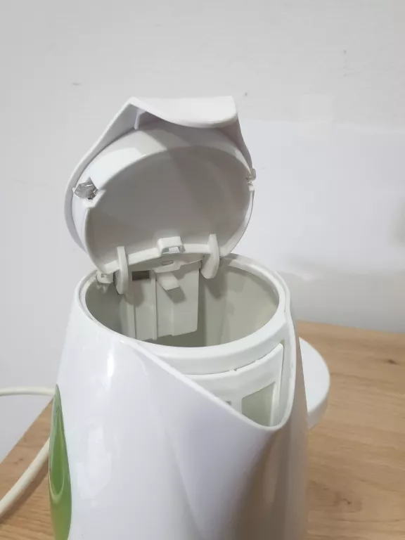 czajnik-clarus-elektryczny-turystyczny-09-l-marka-3230-1836999