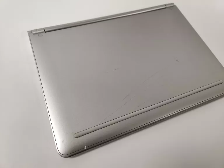 HP PAVILION X2 M3-6Y30/4GB/128GB/WIN10 OPIS
