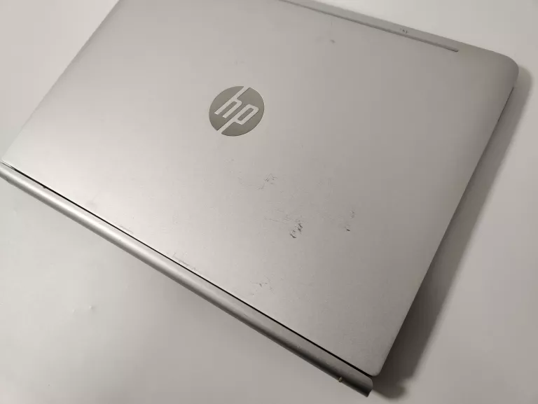 HP PAVILION X2 M3-6Y30/4GB/128GB/WIN10 OPIS