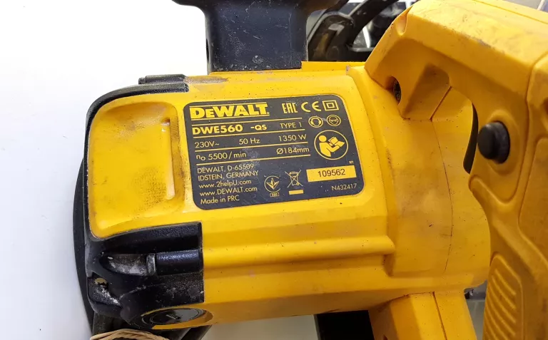 PIŁA TARCZOWA DEWALT DWE560