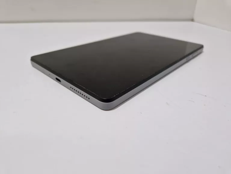 TABLET LENOVO TAB M8 4TH GEN + ETUI Z NÓŻKĄ
