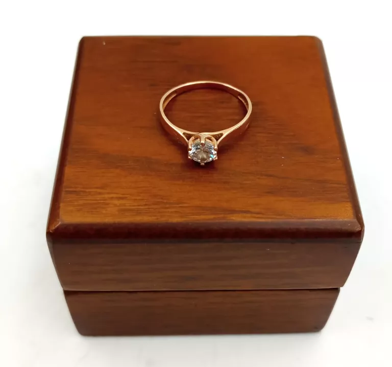 delikatny-zloty-pierscionek-141g585-r-11-rodzaj-2205-2