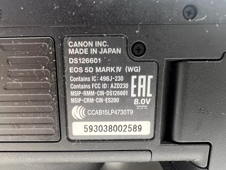 LUSTRZANKA CANON EOS 5D MARK IV BODY