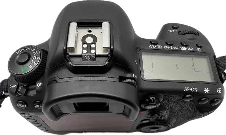 LUSTRZANKA CANON EOS 5D MARK IV BODY
