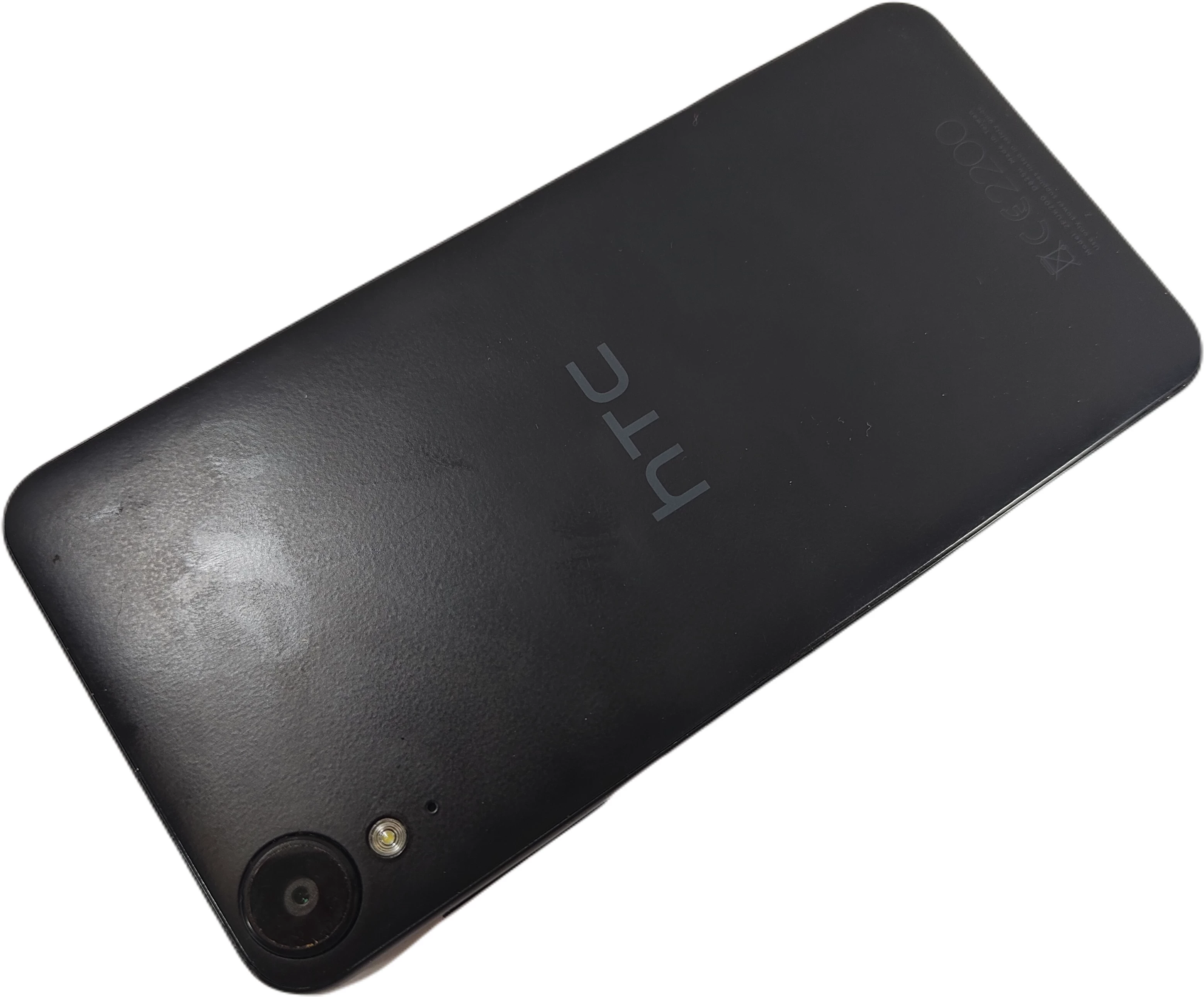 smartfon-telefon-htc-desire-825-2-gb-16-gb-single-sim-4g-lte-czarny-przekatna-ekranu-550