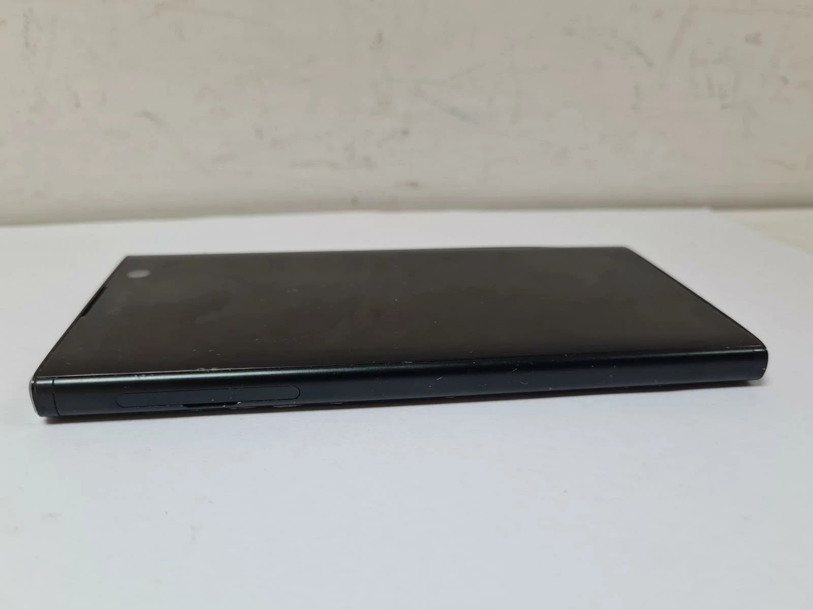 telefon-sony-xperia-xa2-typ-202685-212929
