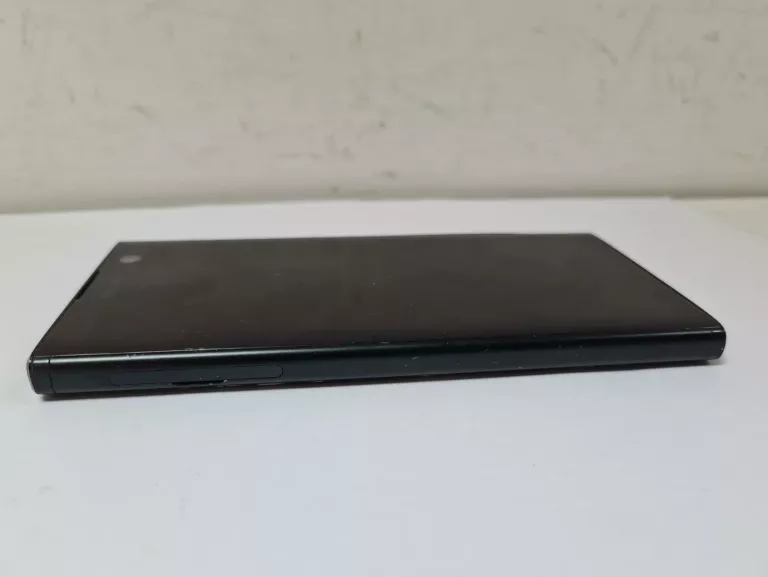 telefon-sony-xperia-xa2-typ-202685-212929