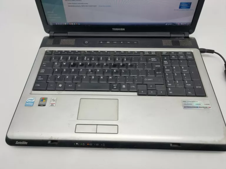 LAPTOP TOSHIBA SATELLITE L350-16L
